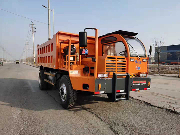 礦用運(yùn)輸車廠家介紹礦用運(yùn)輸車定期保養(yǎng)知識